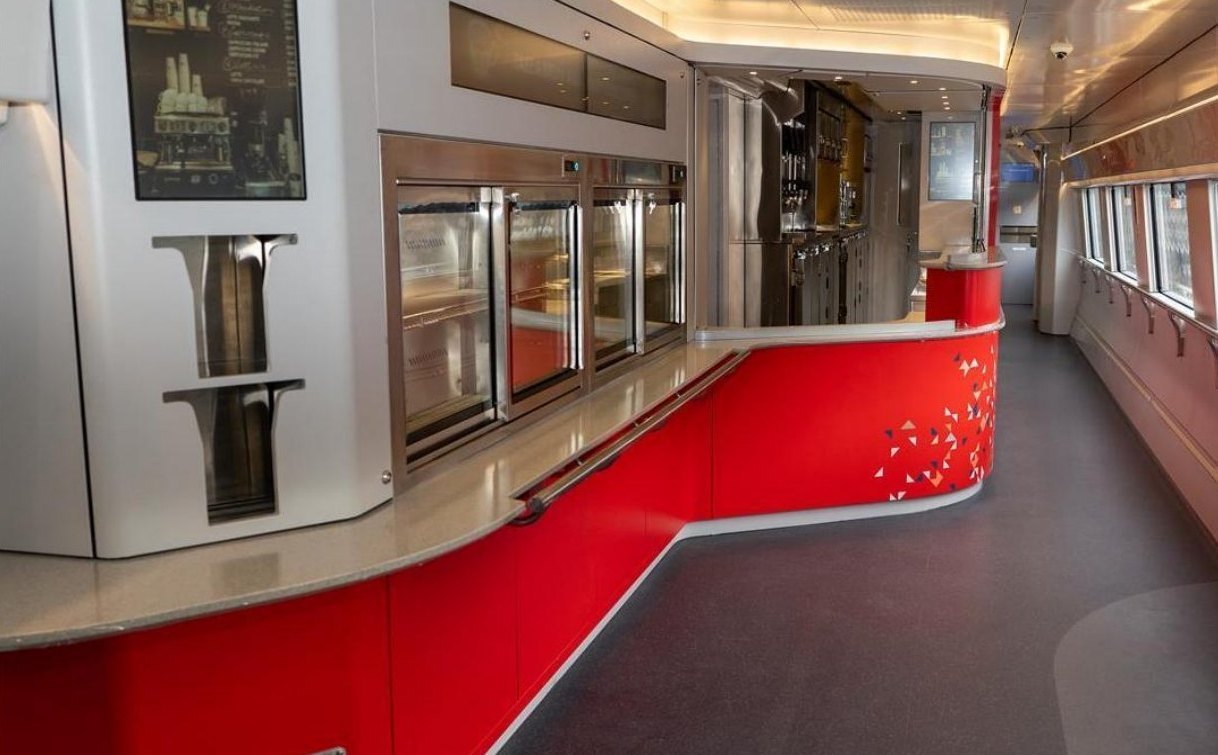 High-speed train galley in composite